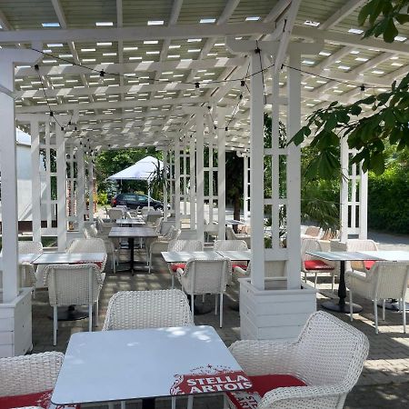 Nueva Park Hotel Brasov Exterior photo